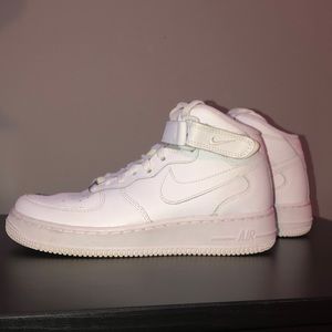 Nike Air Force 1 High